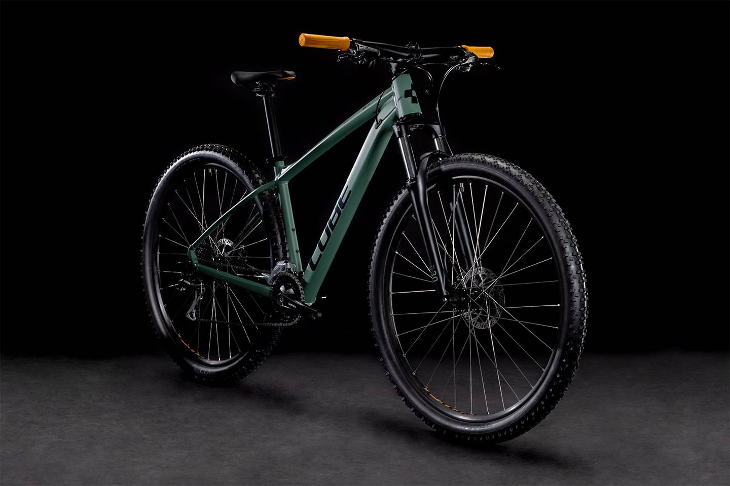 Bicicleta de montaña CUBE Aim PRO 2022 Olive'n'Orange / Transmisión 2x8 velocidades